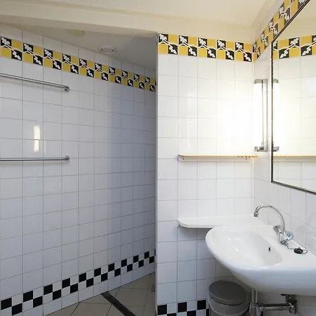 Luxurious Holiday Home In Ouddorp Near Beach Holiday home